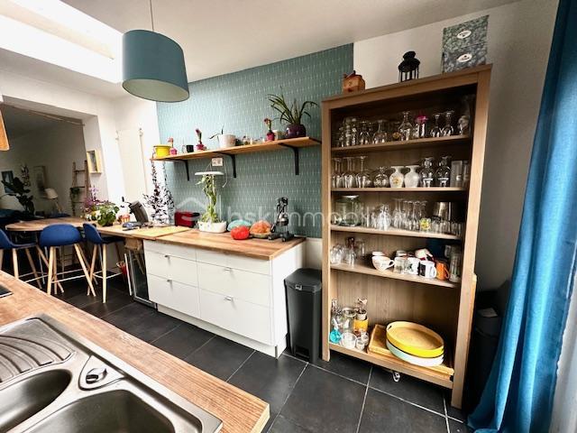 Maison de ville - 85 m² - 5 pièces