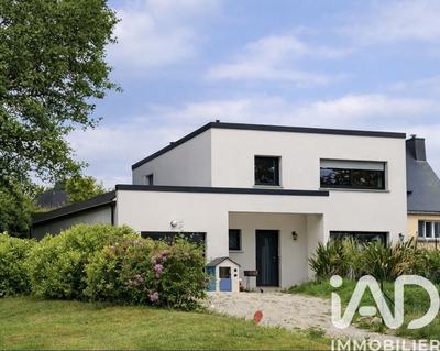 Maison - 145 m² - 5 pièces
