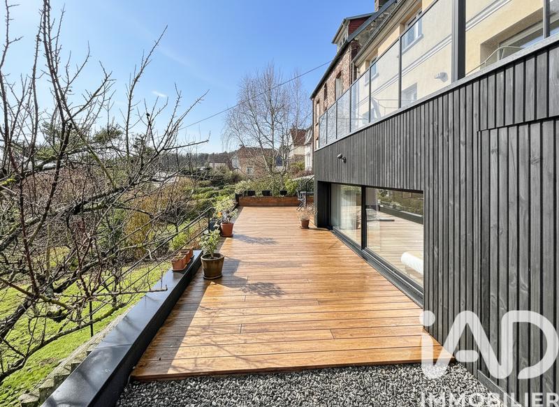 Maison de ville - 189 m² - 6 pièces