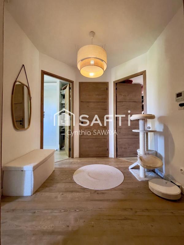 Maison - 155 m² - 6 pièces