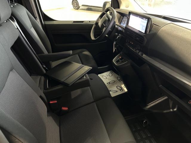 Citroën Jumpy Fourgon 27 491,00 Ht - Xl Long 2.0 BLUEHDi 180 Ch Eat8 Gris Pack Look Camera Moduwork Apple Expert