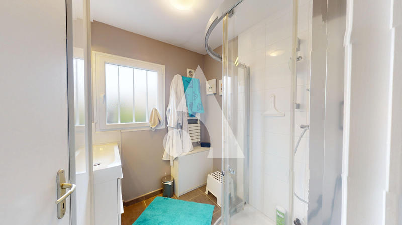 Maison - 124 m² - 6 pièces