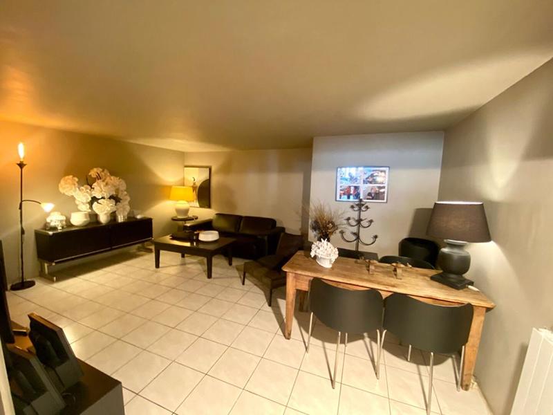 Appartement - 111 m² - 3 pièces