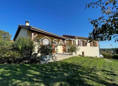 Villa - 130 m² - 8 pièces