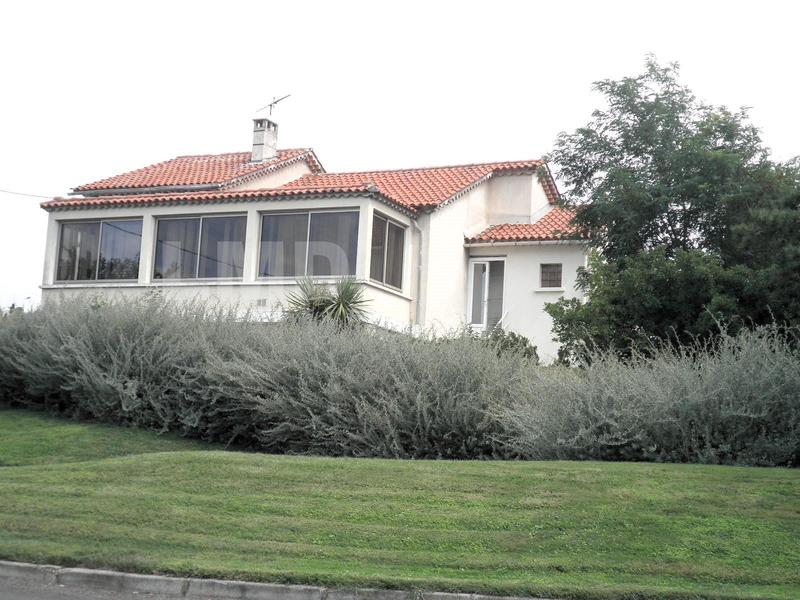 Maison traditionnelle - 135 m² - 6 pièces