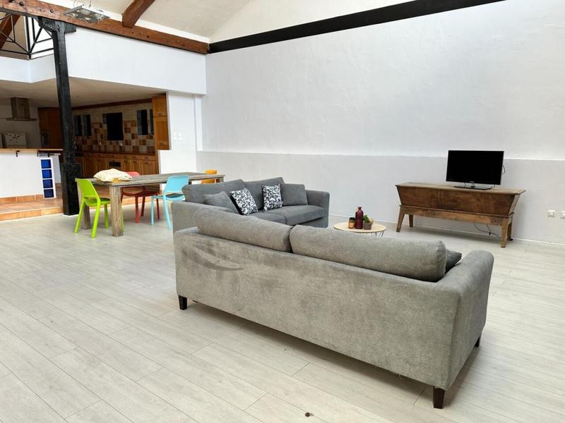 Maison - 255 m² - 5 pièces