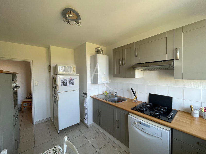 Appartement - 70 m² - 3 pièces