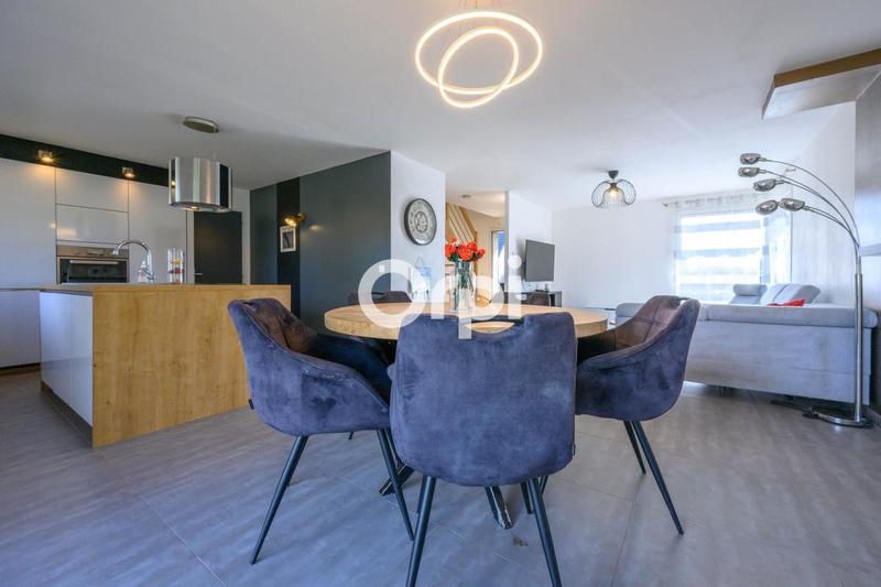 Maison - 91 m² - 4 pièces