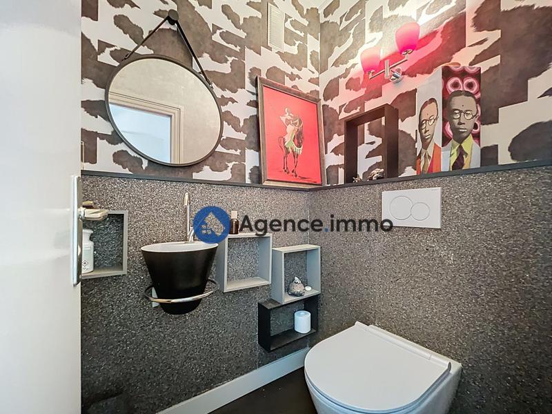 Appartement - 102 m² - 4 pièces