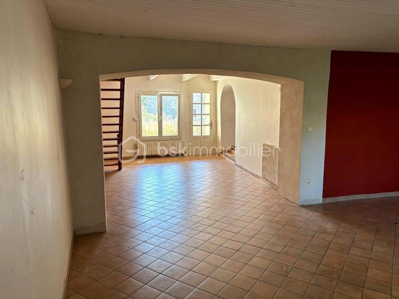 Maison en pierre - 97 m² - 3 pièces