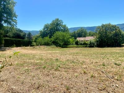 Terrain - 1 100 m²