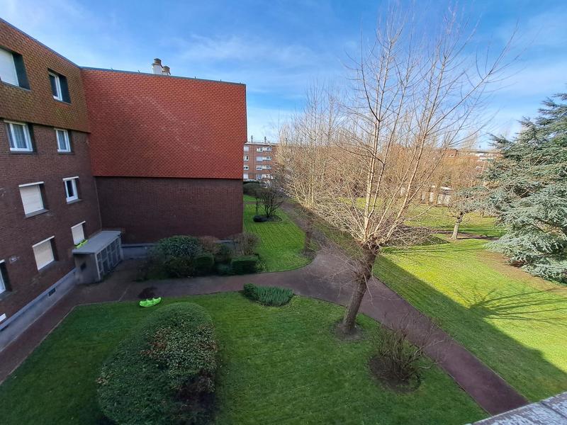 Appartement - 96 m² - 4 pièces