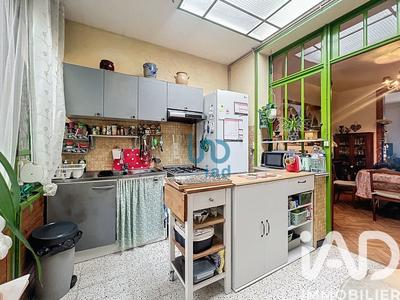 Maison - 77 m² - 5 pièces