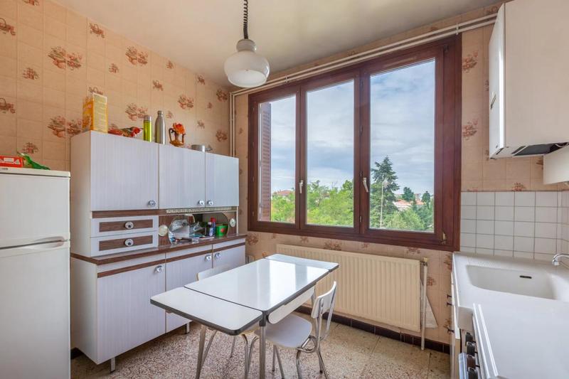 Appartement - 77 m² - 3 pièces