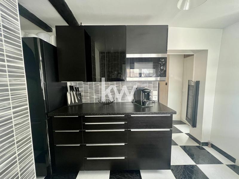 Maison de ville - 70 m² - 4 pièces