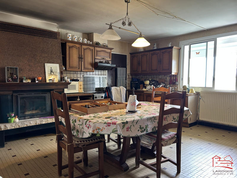 Maison ancienne - 186 m² - 8 pièces