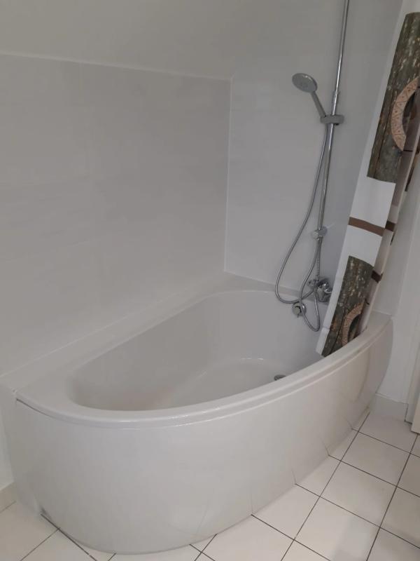 Maison - 1 671 m² - 5 pièces