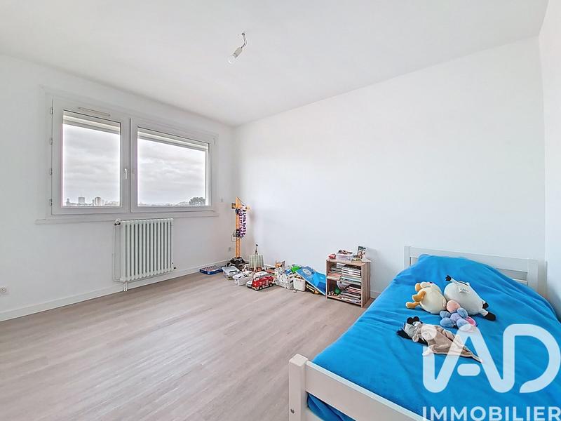 Appartement - 81 m² - 4 pièces