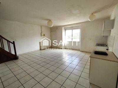 Maison - 99 m² - 6 pièces