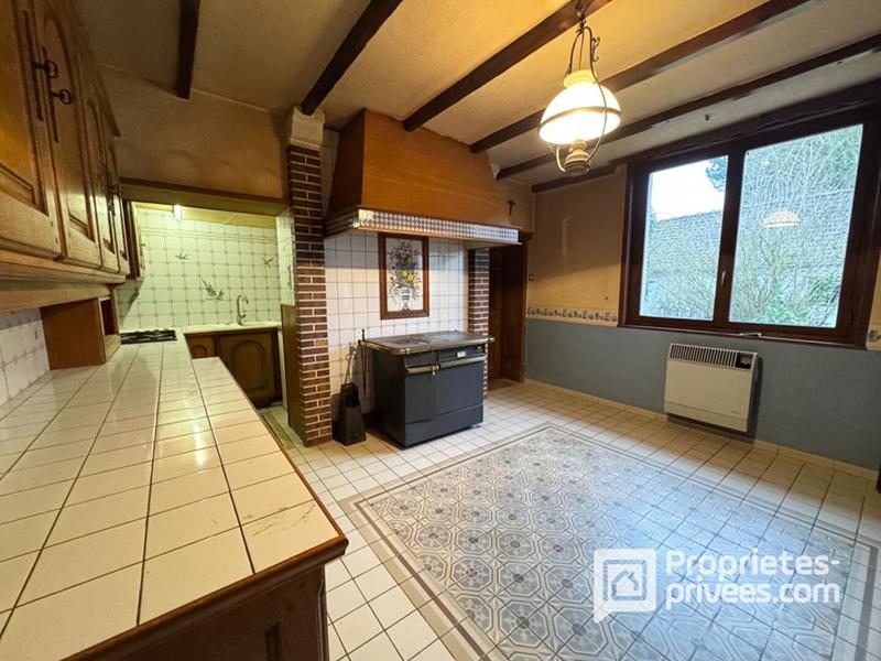 Maison - 253 m² - 9 pièces