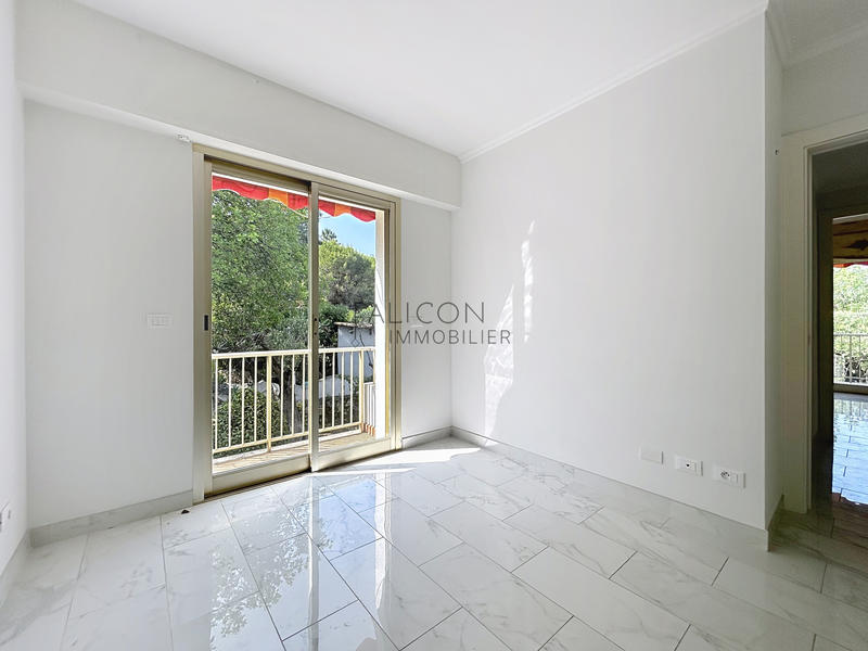 Villa - 320 m² - 8 pièces