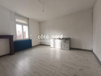 Maison - 84 m² - 4 pièces