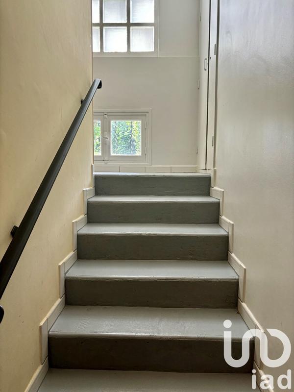 Studio - 10 m² - 1 pièce