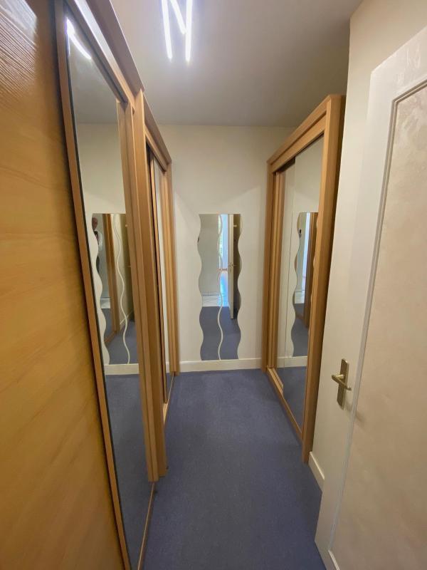 Appartement - 90 m² - 3 pièces