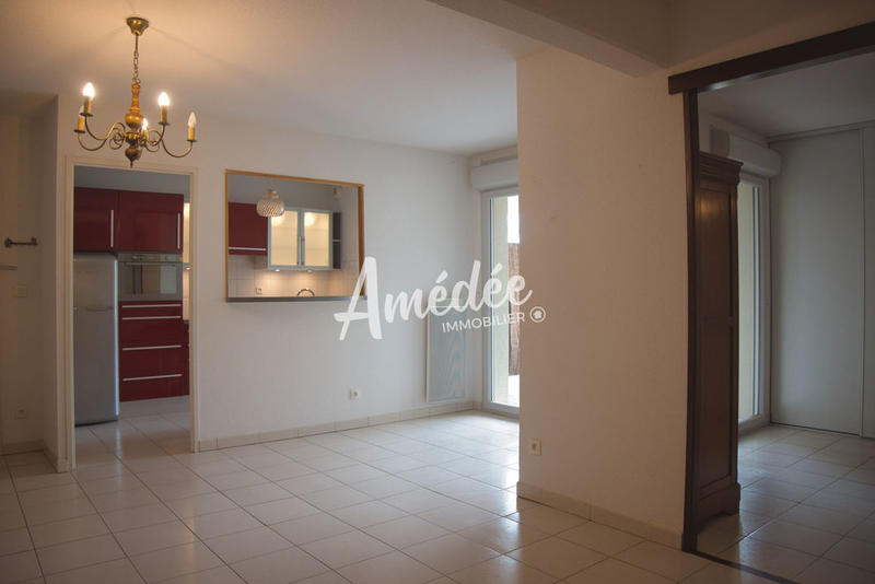 Appartement - 93 m² - 4 pièces