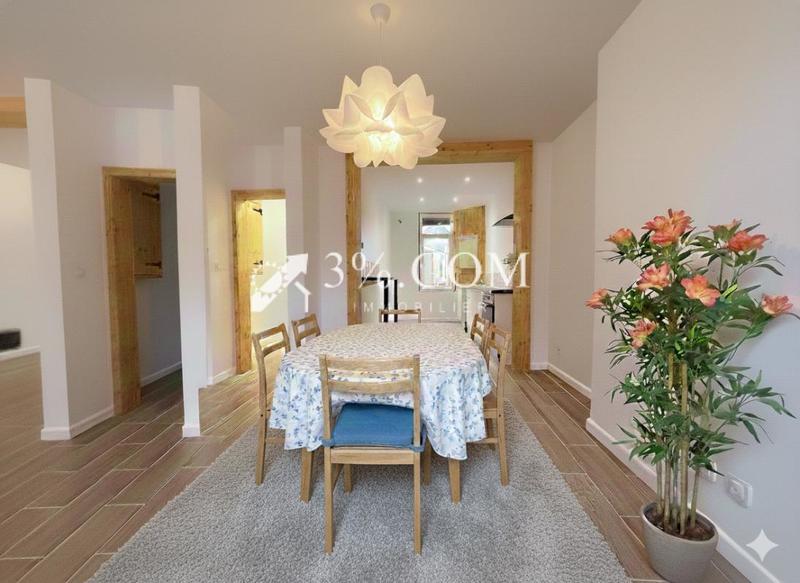 Maison - 133 m² - 6 pièces