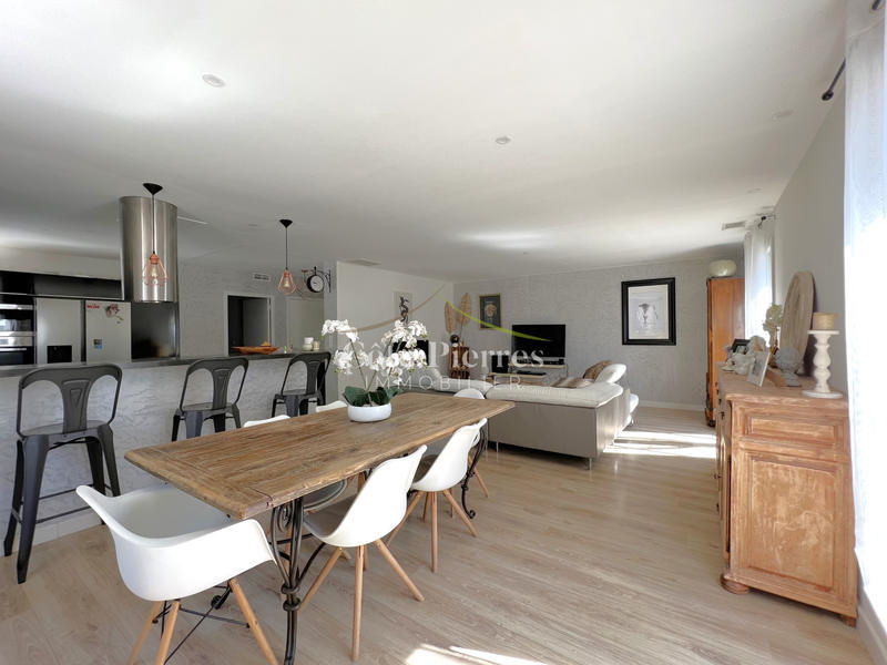 Villa - 149 m² - 6 pièces