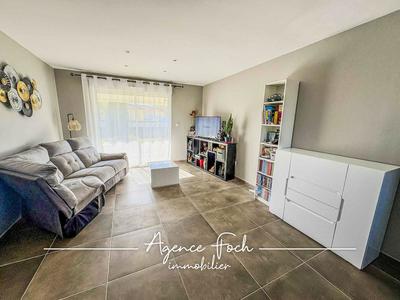 Maison - 122 m² - 6 pièces