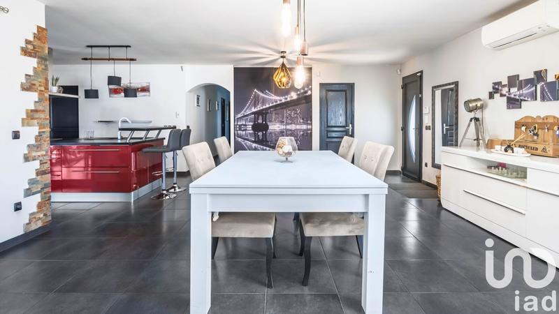 Maison - 190 m² - 7 pièces