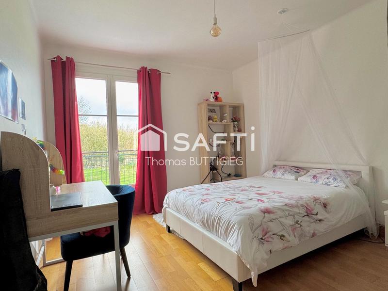 Maison - 250 m² - 9 pièces