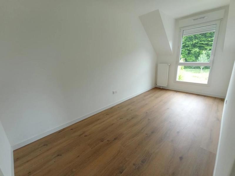 Appartement - 90 m² - 4 pièces