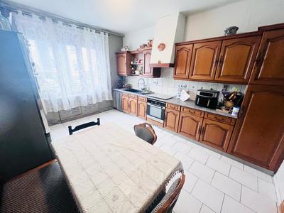 Appartement - 126 m² - 5 pièces