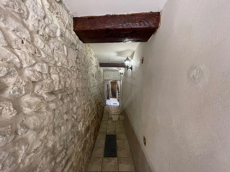 Immeuble - 136 m² - 7 pièces