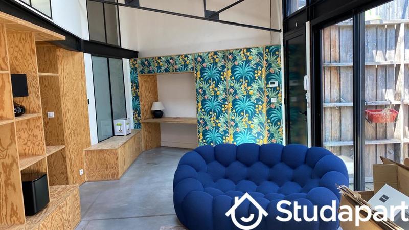 Appartement - 100 m² - 4 pièces