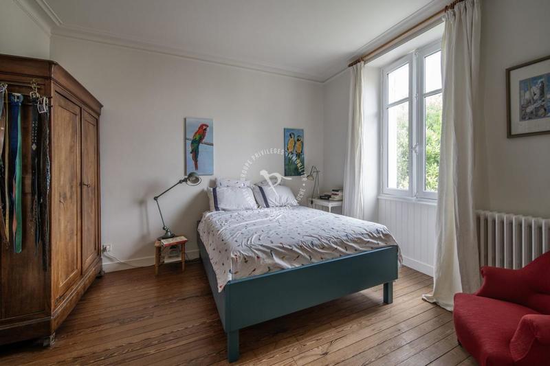 Maison ancienne - 200 m² - 9 pièces