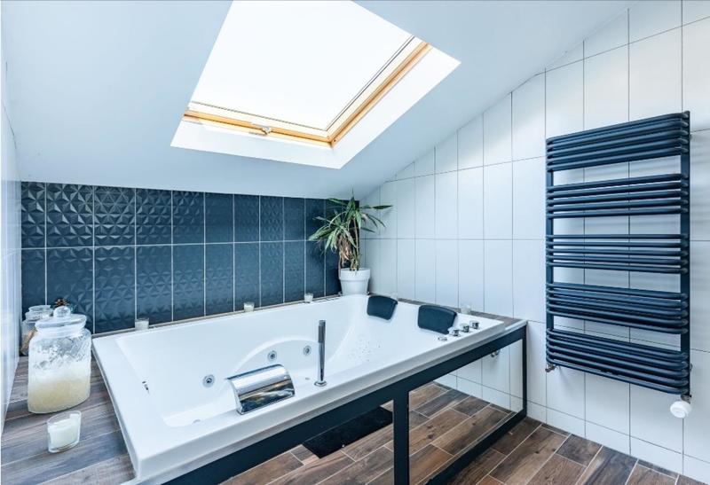 Appartement - 80 m² - 3 pièces