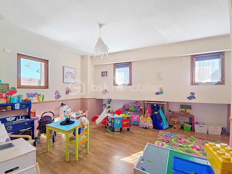 Maison - 136 m² - 5 pièces