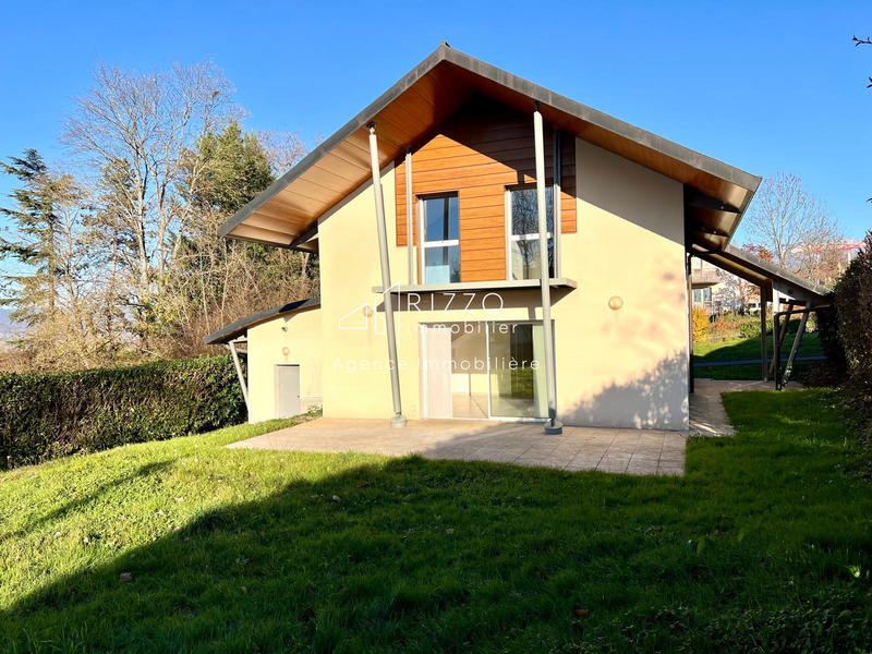 Maison - 144 m² - 5 pièces