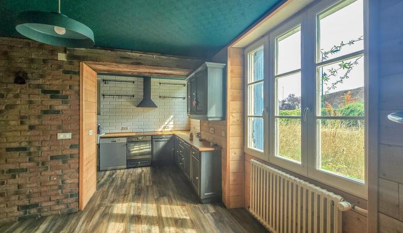 Maison - 140 m² - 6 pièces