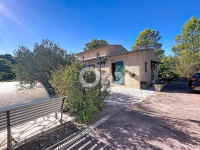 Villa - 174 m² - 4 pièces