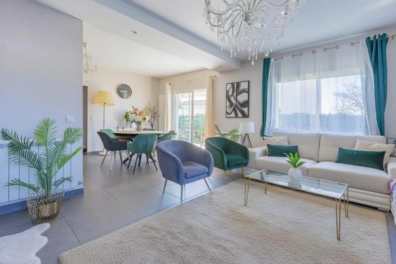 Maison - 146 m² - 7 pièces