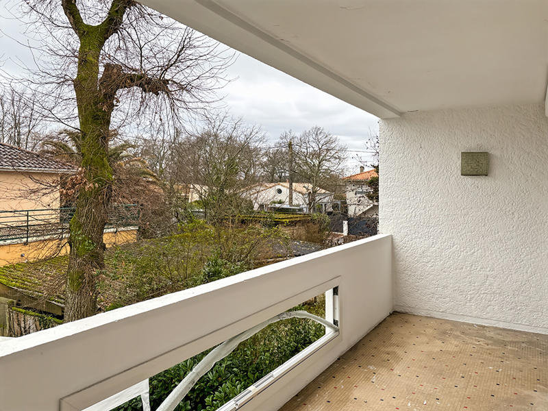 Appartement - 83 m² - 3 pièces