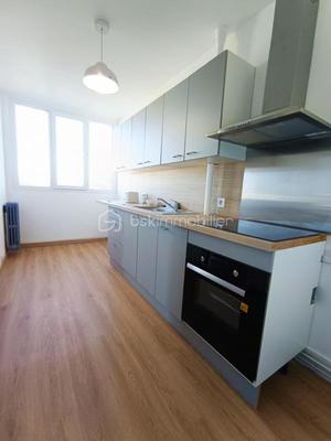 Appartement - 70 m² - 4 pièces