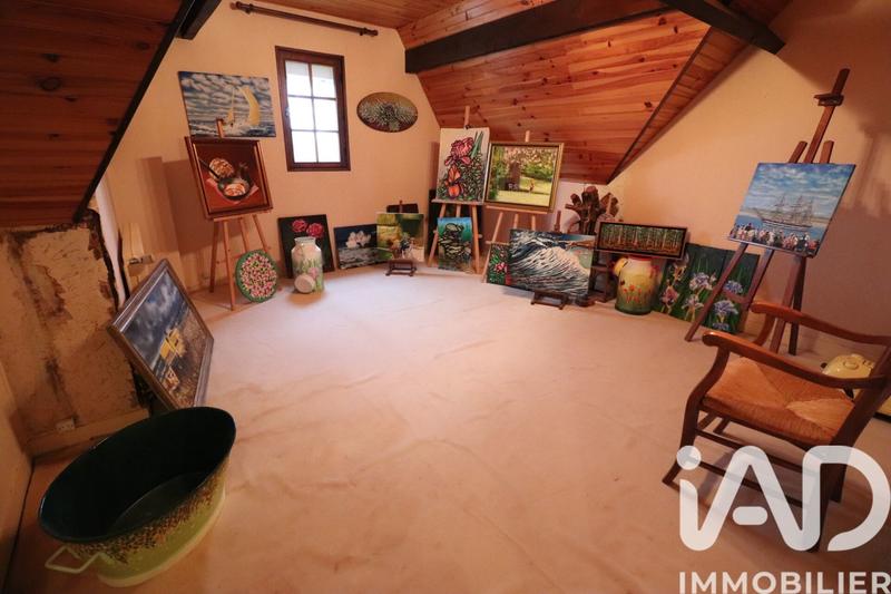 Maison - 193 m² - 9 pièces