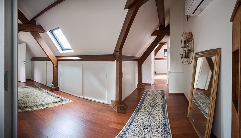 Villa - 280 m² - 6 pièces