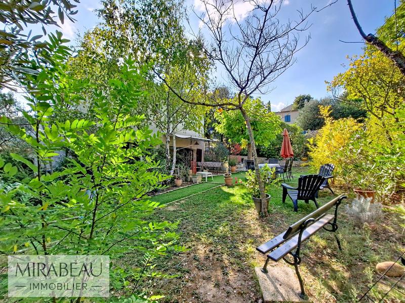 Villa - 137 m² - 5 pièces